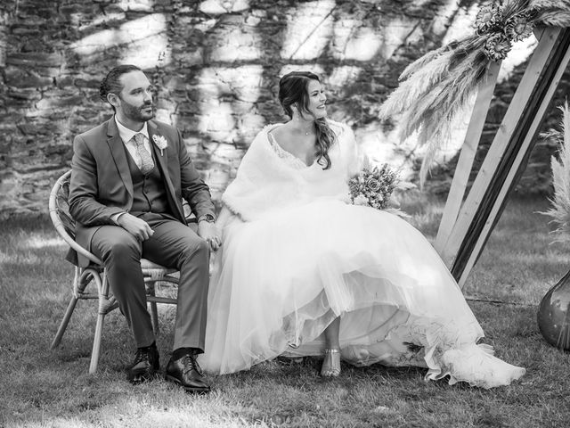Le mariage de Valentin et Delphine à Le Pin-en-Mauges, Maine et Loire 54