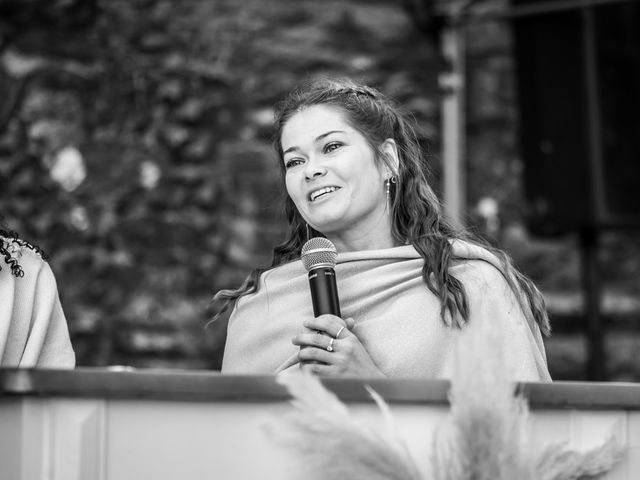 Le mariage de Valentin et Delphine à Le Pin-en-Mauges, Maine et Loire 58