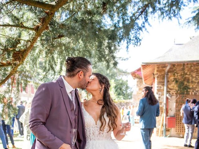 Le mariage de Valentin et Delphine à Le Pin-en-Mauges, Maine et Loire 89