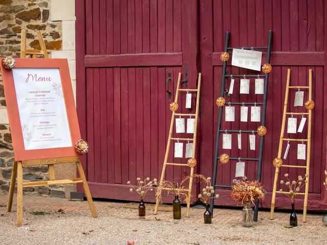 Le mariage de Valentin et Delphine à Le Pin-en-Mauges, Maine et Loire 93