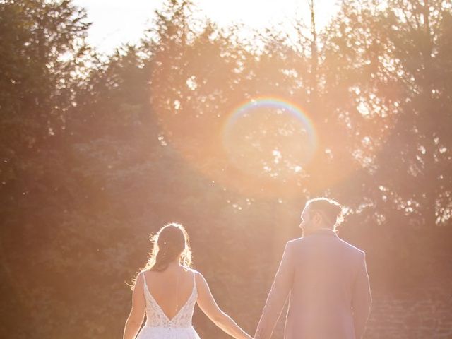 Le mariage de Valentin et Delphine à Le Pin-en-Mauges, Maine et Loire 111