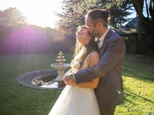 Le mariage de Valentin et Delphine à Le Pin-en-Mauges, Maine et Loire 117
