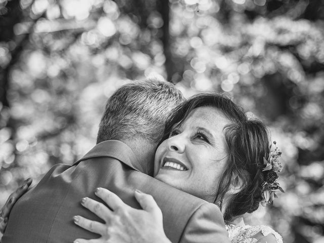Le mariage de Lucas et Delphine à Beaulieu-sur-Loire, Loiret 30
