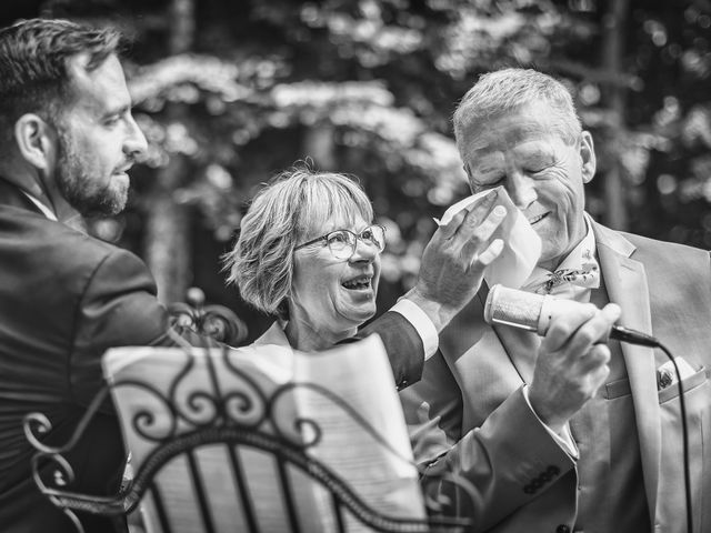 Le mariage de Lucas et Delphine à Beaulieu-sur-Loire, Loiret 43