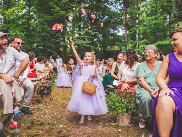 Le mariage de Lucas et Delphine à Beaulieu-sur-Loire, Loiret 44