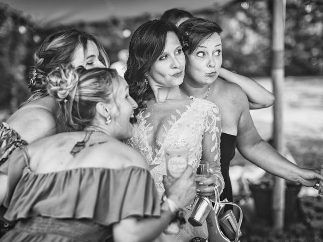 Le mariage de Lucas et Delphine à Beaulieu-sur-Loire, Loiret 60
