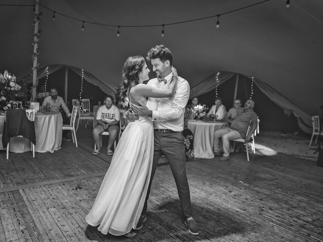 Le mariage de Lucas et Delphine à Beaulieu-sur-Loire, Loiret 105