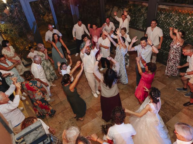 Le mariage de Warren et Laurianne à Sisteron, Alpes-de-Haute-Provence 33