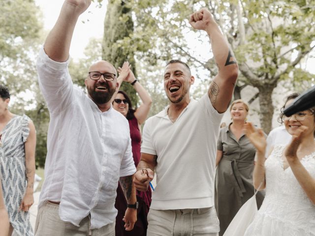 Le mariage de Warren et Laurianne à Sisteron, Alpes-de-Haute-Provence 61