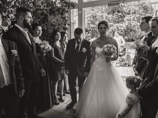 Le mariage de Adrien et Lucie à Belfort, Territoire de Belfort 23