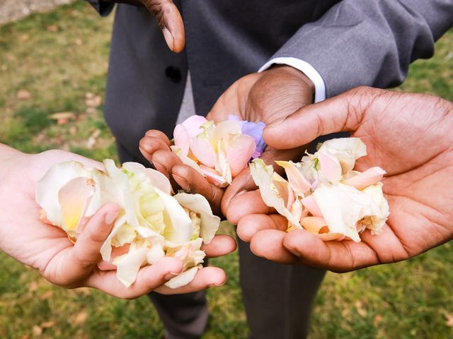 Le mariage de Deji et Sian à Auch, Gers 43