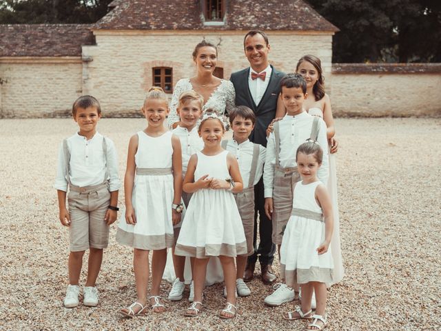 Le mariage de Vincent et Sarah à Fouchères, Aube 41