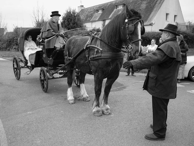 Le mariage de Bruce et Loïs à Plourin-lès-Morlaix, Finistère 11