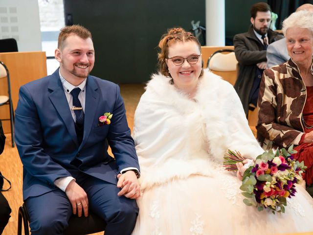 Le mariage de Bruce et Loïs à Plourin-lès-Morlaix, Finistère 19