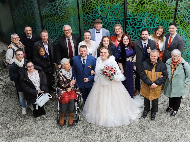 Le mariage de Bruce et Loïs à Plourin-lès-Morlaix, Finistère 30