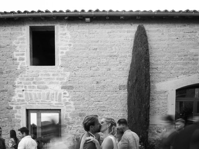 Le mariage de Mathieu et Elodie à Denicé, Rhône 4