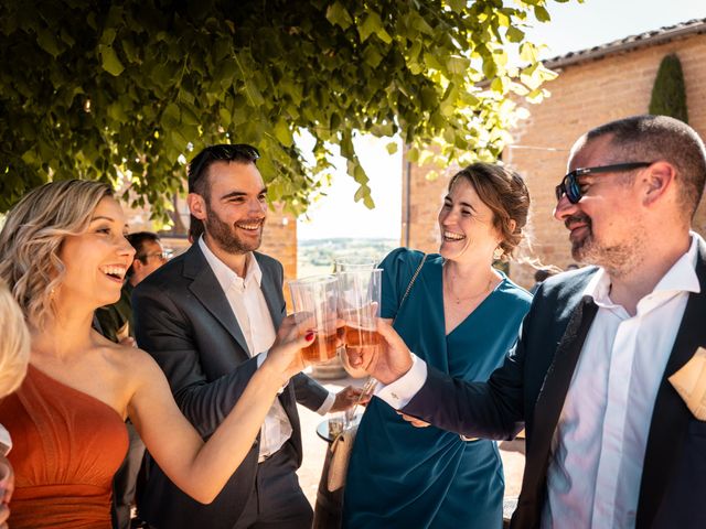 Le mariage de Mathieu et Elodie à Denicé, Rhône 20