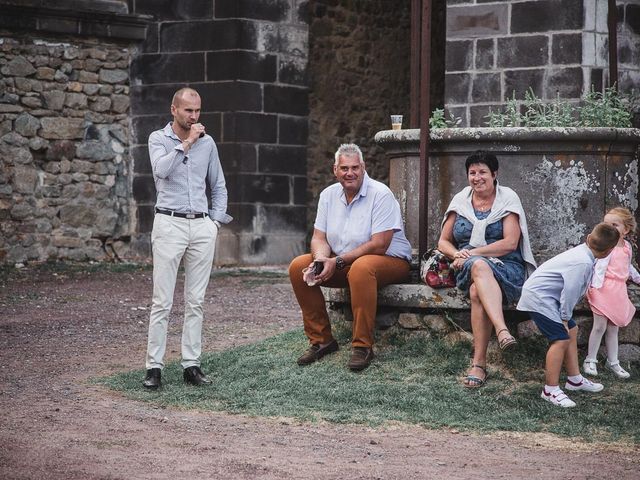 Le mariage de Clément et Anais à Châtelguyon, Puy-de-Dôme 24