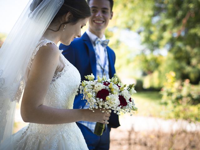 Le mariage de Simon et Marine à Lusignan, Vienne 2