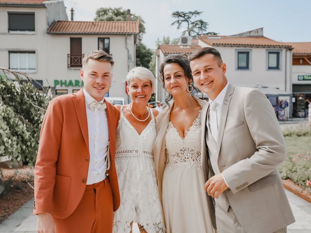 Le mariage de Alexis et Géraud à Châteaugay, Puy-de-Dôme 5