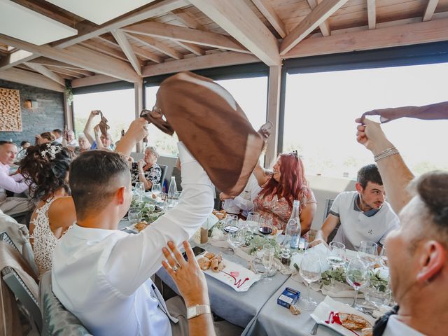 Le mariage de Alexis et Géraud à Châteaugay, Puy-de-Dôme 81