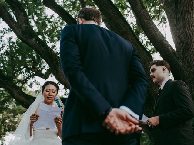 Le mariage de Nicolas et Taya à Villecien, Yonne 44