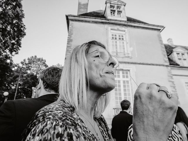 Le mariage de Nicolas et Taya à Villecien, Yonne 59