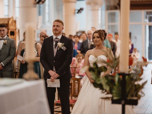 Le mariage de Thomas et Aurélie à Lillers, Pas-de-Calais 30