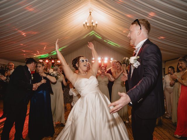 Le mariage de Thomas et Aurélie à Lillers, Pas-de-Calais 59