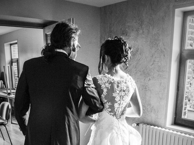 Le mariage de Séverine et Céline à Cagnoncles, Nord 7