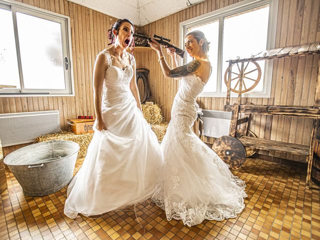 Le mariage de Séverine et Céline à Cagnoncles, Nord 37