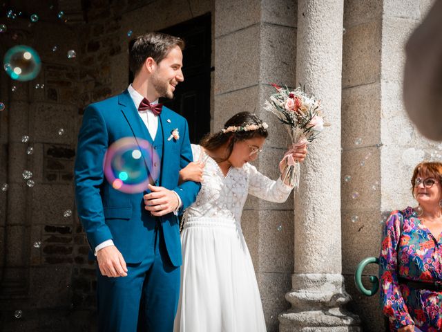 Le mariage de Aurélien et Tiphaine à Trédion, Morbihan 28