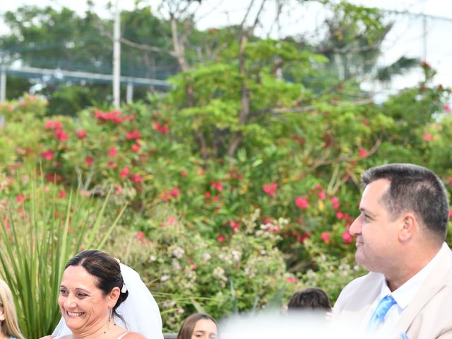 Le mariage de Cédric et Isabelle à Sète, Hérault 17