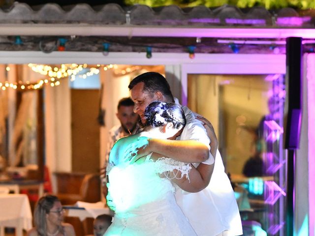 Le mariage de Cédric et Isabelle à Sète, Hérault 39