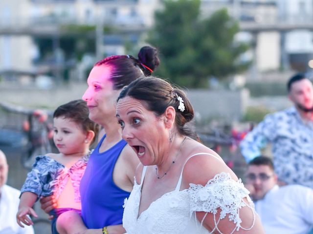 Le mariage de Cédric et Isabelle à Sète, Hérault 40