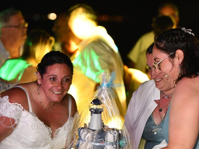 Le mariage de Cédric et Isabelle à Sète, Hérault 47