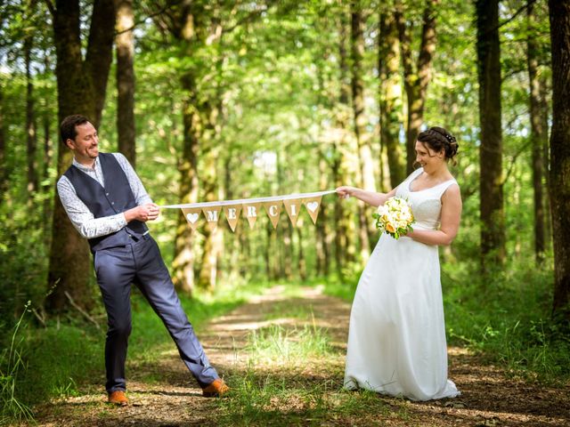 Le mariage de Aurélien et Justine à Yzernay, Maine et Loire 4