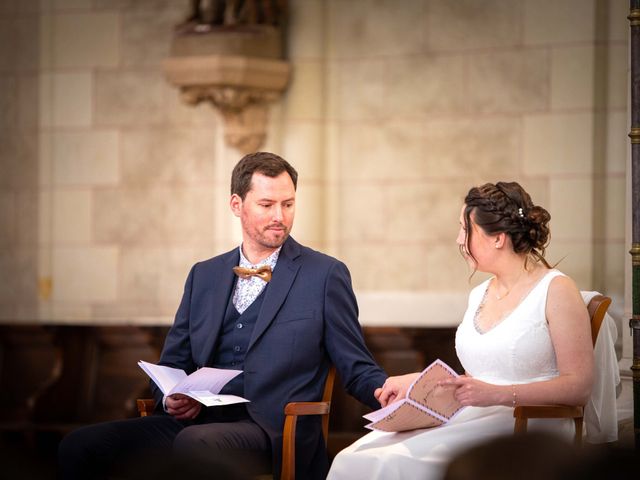 Le mariage de Aurélien et Justine à Yzernay, Maine et Loire 9