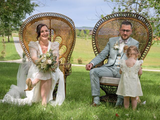 Le mariage de Sébastien et Marine à Beaumontois-en-Périgord, Dordogne 15