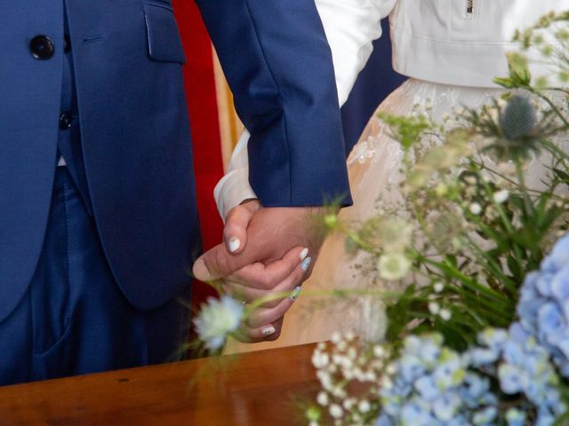 Le mariage de Julien et Anaïs à Pont-du-Château, Puy-de-Dôme 19