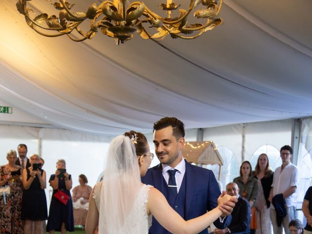 Le mariage de Julien et Anaïs à Pont-du-Château, Puy-de-Dôme 42