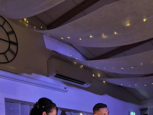 Le mariage de Simon et Johanna à La Roquebrussanne, Var 1