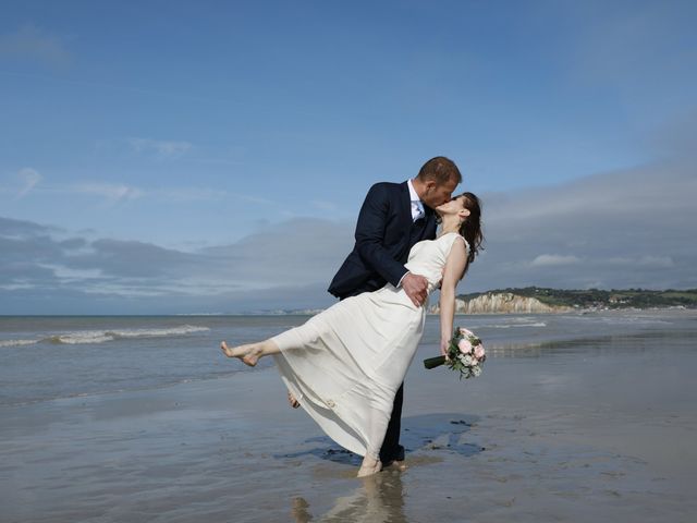 Le mariage de Sylvain et Dorothée à Eu, Seine-Maritime 18