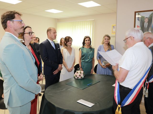 Le mariage de Sylvain et Dorothée à Eu, Seine-Maritime 23