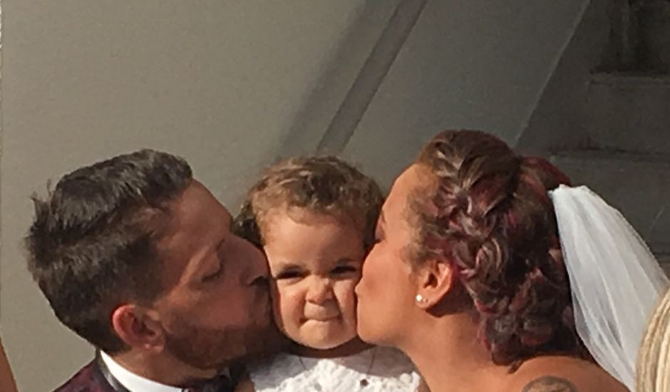 Le mariage de Louis-Jean et Jessica à Le Castellet, Var