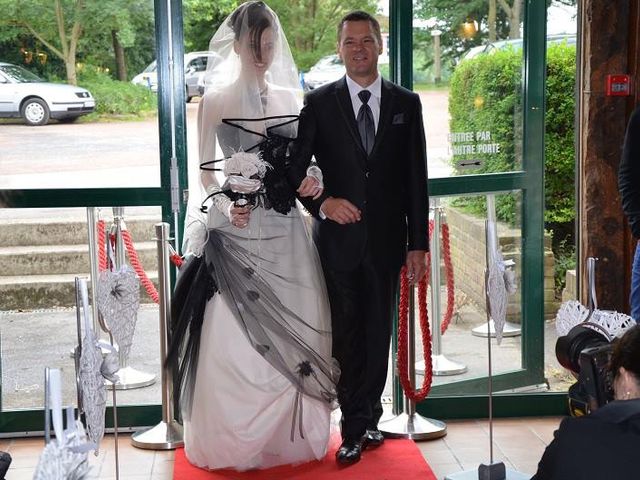 Le mariage de Ilias et Lindsay à Valenciennes, Nord 7