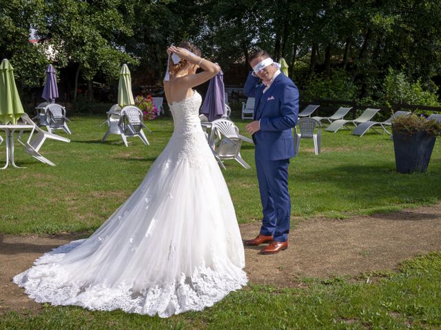 Le mariage de Florian et Eva à Saint-Étienne-des-Oullières, Rhône 2