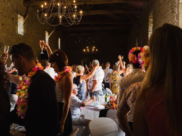 Le mariage de Simon et Stéphanie à Aizenay, Vendée 19