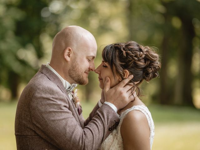 Le mariage de Rémi et Aurely à Quarouble, Nord 1