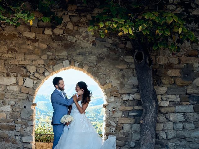 Le mariage de Nicolas et Majda à Le Castellet, Alpes-de-Haute-Provence 11